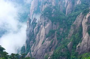 江西旅游必去十大景点（江西旅游必去十大景点全攻略）